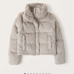NWT Abercrombie Faux Fur Mini Puffer - light gray, medium